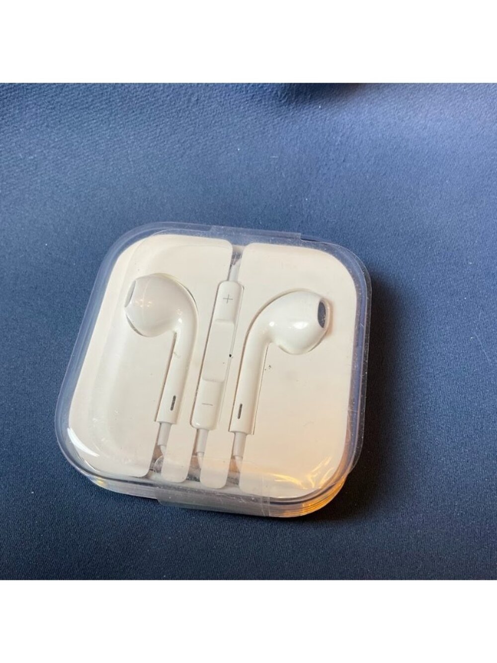 Apple EarPods USB-C Genuine OEM Wired Earbuds Open Box